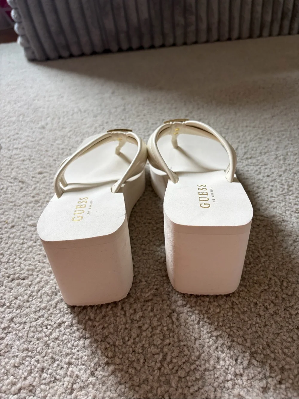 Guess platform thong